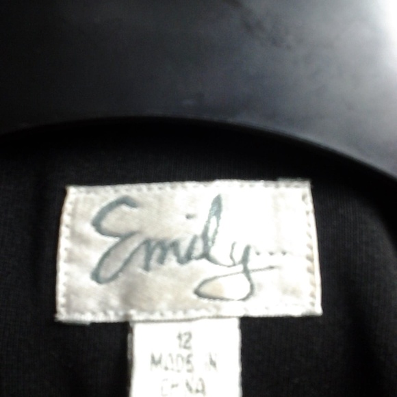 EMILY - BLACK PANT SUIT - Picture 8 of 8